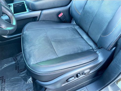 Used 2021 Nissan Titan PRO-4X w/ Off Road Protection Package image 20