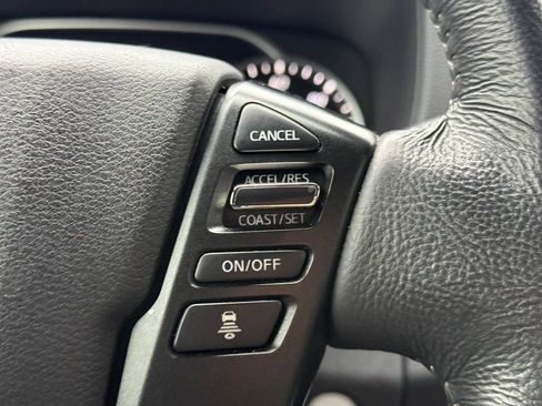 Used 2022 Nissan Frontier SV w/ Technology Package image 26