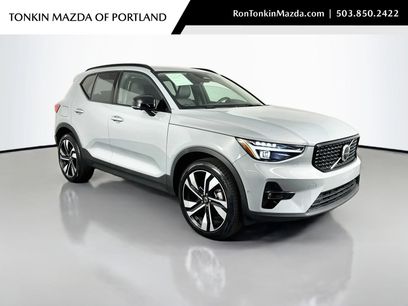 Used 2025 Volvo XC40 B5 Ultra