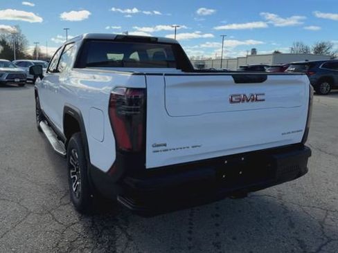 New 2026 GMC Sierra EV Elevation image 38