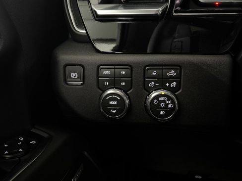 New 2026 GMC Sierra 1500 Elevation w/ Elevation Premium Package image 75