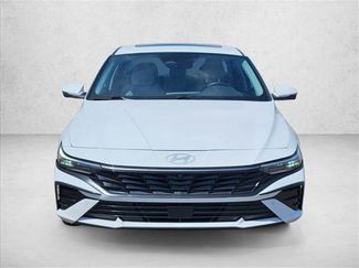 Used 2024 Hyundai Elantra Limited video 2