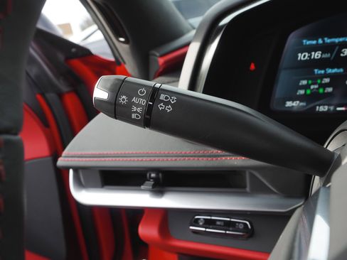 Used 2025 Chevrolet Corvette Stingray w/ Z51 Performance Package image 20