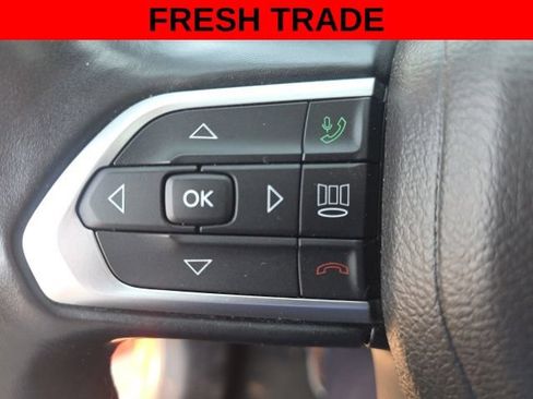 Used 2022 Jeep Compass Limited w/ (RED) Package AWD/4WD image 16
