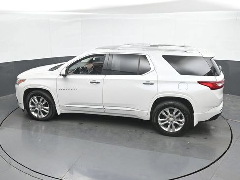 Used 2021 Chevrolet Traverse High Country w/ LPO, Cargo Package AWD/4WD image 40