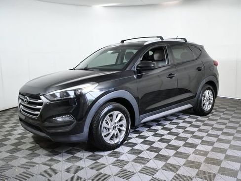 Used 2017 Hyundai Tucson SE w/ SE Popular Package 02 AWD/4WD image 5