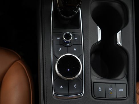 Used 2023 Cadillac XT4 Sport image 25