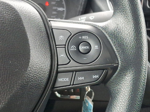 Used 2025 Toyota Corolla LE FWD image 22