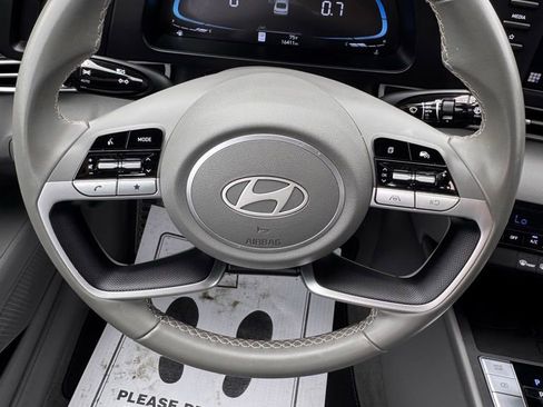 Used 2025 Hyundai Elantra Sport FWD image 24