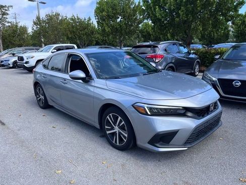Used 2023 Honda Civic LX image 1