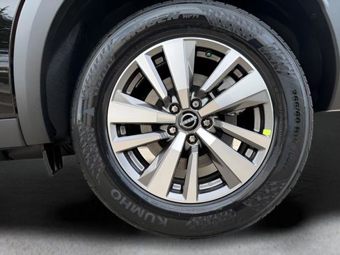 New 2026 Nissan Pathfinder SL AWD/4WD image 33