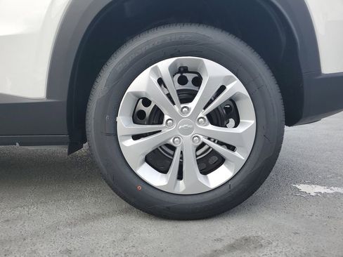 New 2026 Chevrolet Trax LS w/ Driver Confidence Package image 5