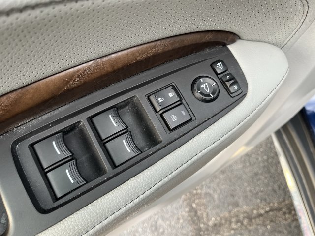 Used 2020 Acura MDX w/ Technology Package FWD image 18