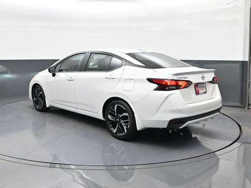 New 2025 Nissan Versa SR w/ Trunk Package image 5