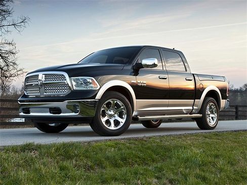 Used 2017 RAM 1500 Lone Star image 1