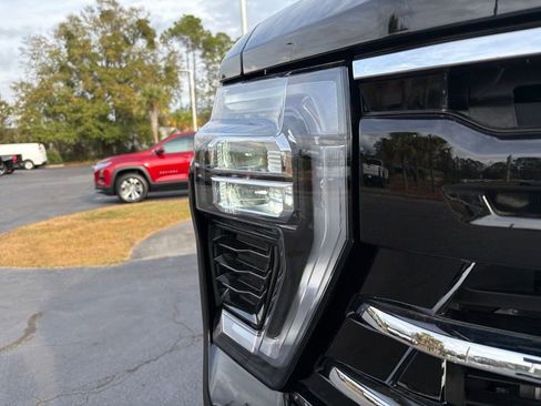 New 2025 Chevrolet Silverado 2500 LT w/ Z71 Chrome Sport Edition image 30