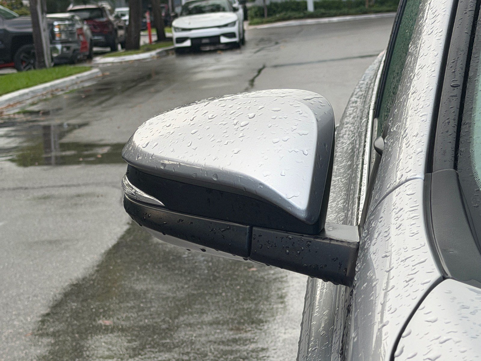 Used 2016 Toyota RAV4 Limited FWD image 50