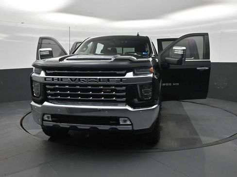 Used 2020 Chevrolet Silverado 2500 LTZ w/ LTZ Plus Package AWD/4WD image 29