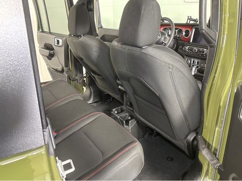 Used 2023 Jeep Gladiator Rubicon w/ Trailer Tow Package image 35
