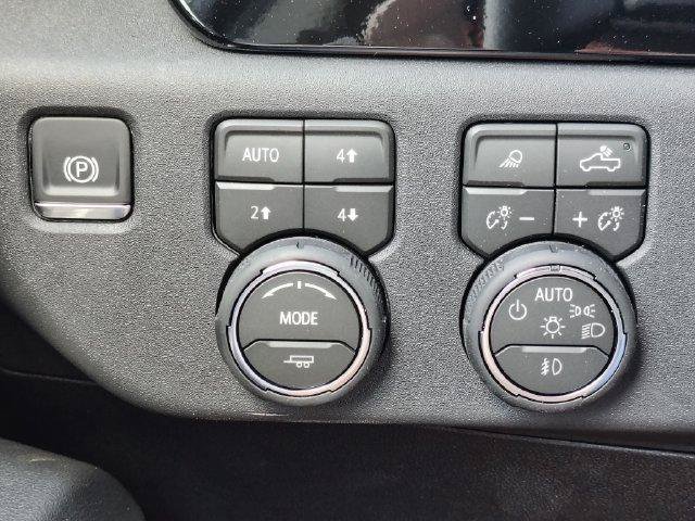 New 2026 Chevrolet Silverado 1500 RST w/ RST All Star Premium Package AWD/4WD image 26
