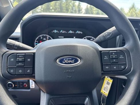 New 2025 Ford F550 4x4 Regular Cab Super Duty image 22