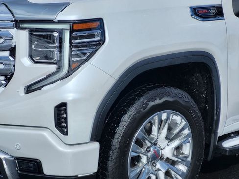 Certified 2023 GMC Sierra 1500 Denali AWD/4WD image 5