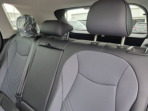 New 2026 Volkswagen Tiguan SE image 27