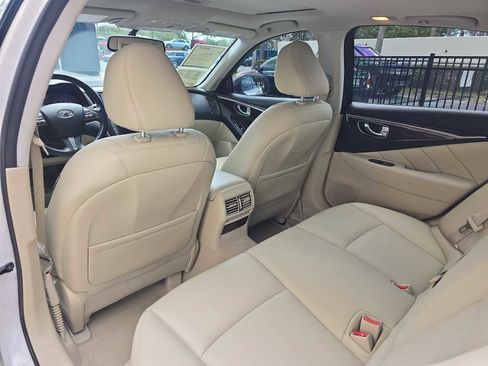 Used 2015 INFINITI Q50 Premium w/ Navigation Package RWD image 11