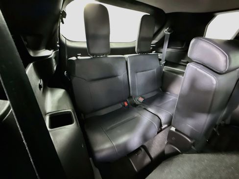 Used 2023 Mitsubishi Outlander SE FWD image 42
