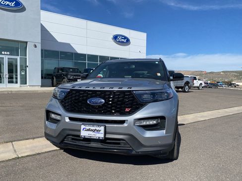 Used 2022 Ford Explorer ST w/ Equipment Group 401A AWD/4WD image 18