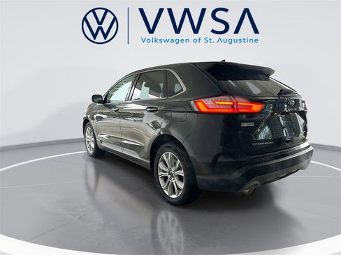 Used 2024 Ford Edge Titanium image 5