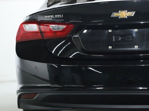 Used 2024 Chevrolet Malibu LT image 40