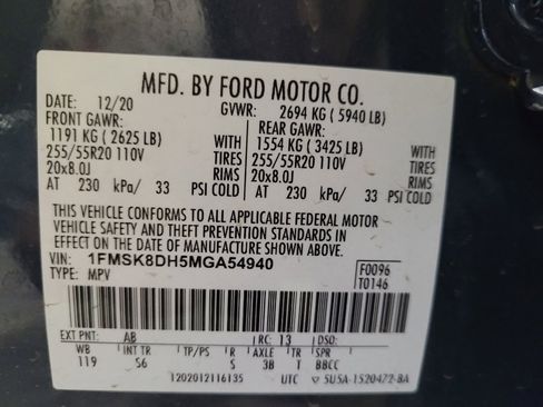 Used 2021 Ford Explorer XLT w/ Equipment Group 202A AWD/4WD image 33