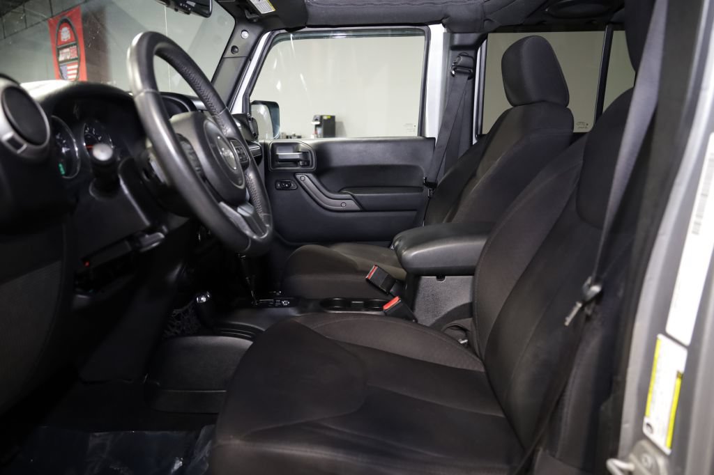 Used 2014 Jeep Wrangler Unlimited Sport w/ Quick Order Package 24S AWD/4WD image 12
