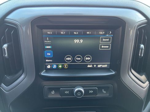 Used 2019 Chevrolet Silverado 1500 Custom w/ Infotainment Package image 26