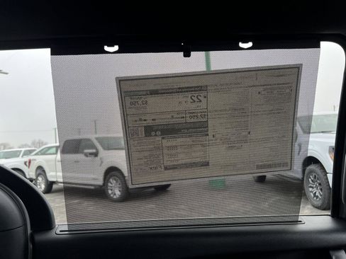 New 2026 Chrysler Voyager LX image 40