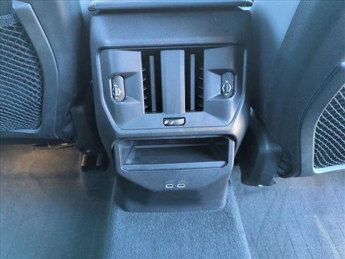 Used 2025 BMW X3 xDrive30i w/ Premium Package image 18