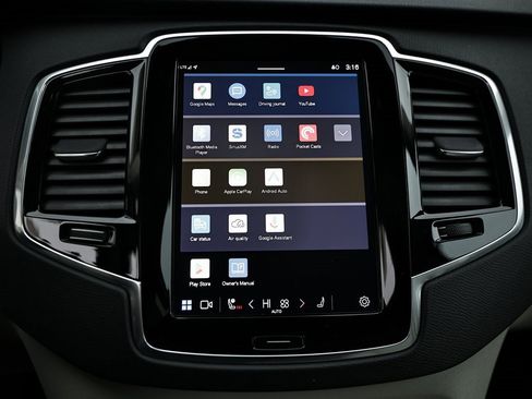 Used 2023 Volvo XC90 B5 Plus w/ Protection Package image 35