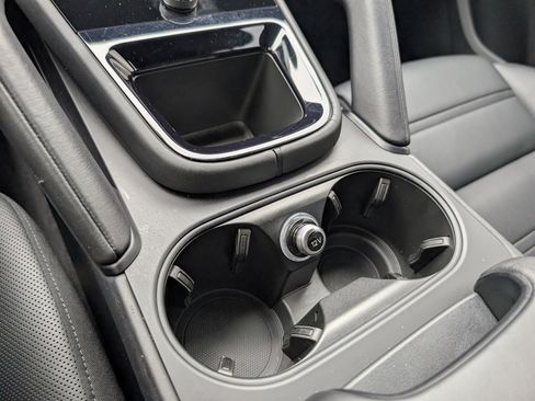 Certified 2024 Porsche Cayenne image 20