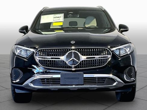 New 2027 Mercedes-Benz GLC 300 4MATIC image 2