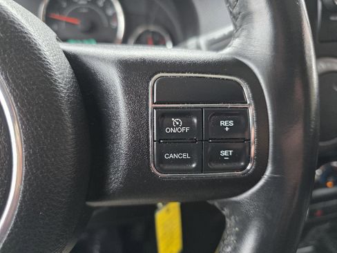 Used 2015 Jeep Wrangler Sport image 11