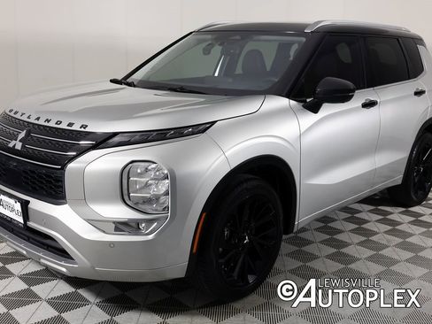 Used 2024 Mitsubishi Outlander SEL image 9