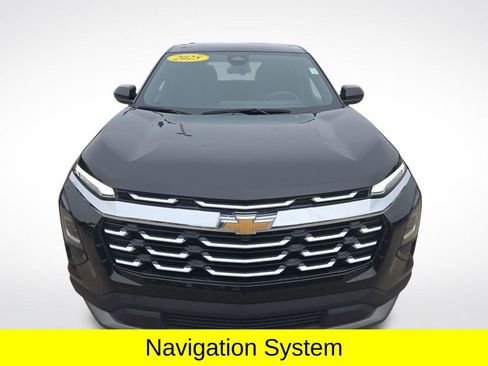 Used 2025 Chevrolet Equinox LT FWD image 10
