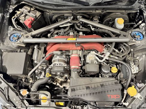 Used 2020 Toyota 86 image 14