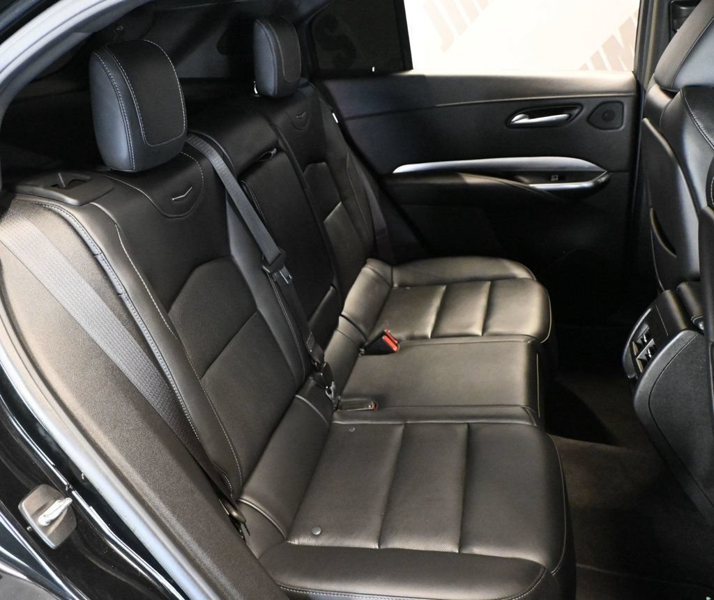 Used 2023 Cadillac XT4 Premium Luxury w/ Technology Package FWD image 16