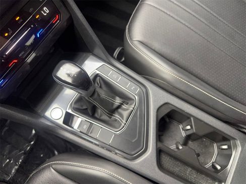 Used 2024 Volkswagen Tiguan SE R-Line w/ MDO Package, Three-Row image 71