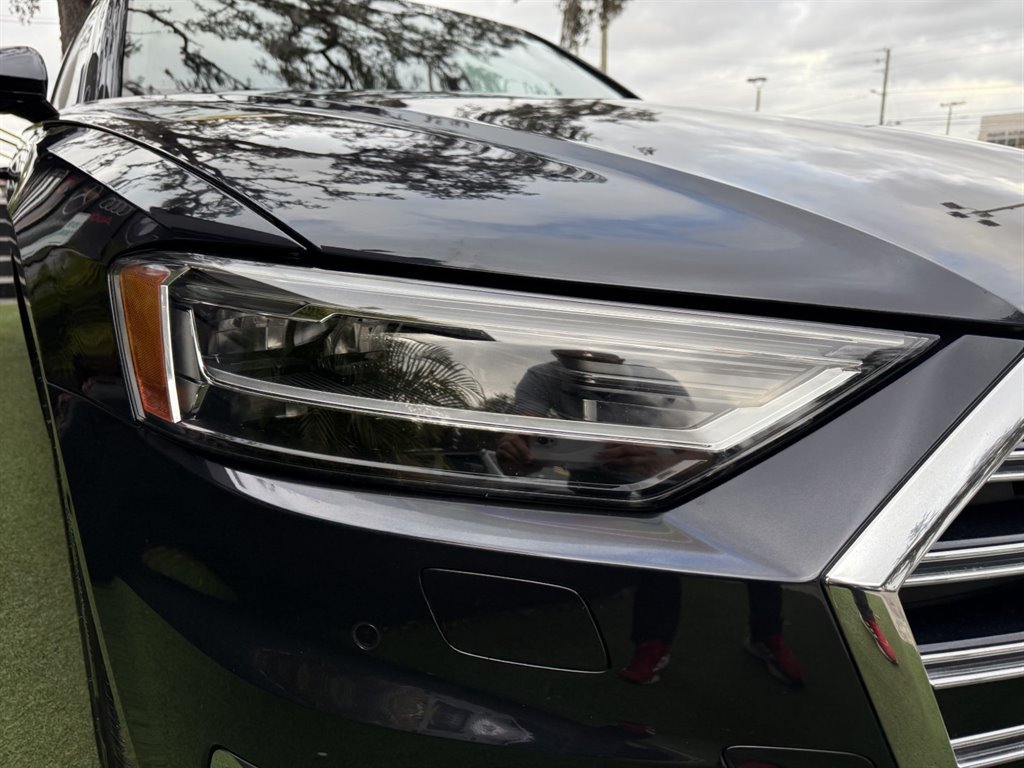 Used 2019 Audi A8 L 3.0T w/ Luxury Package AWD/4WD image 9