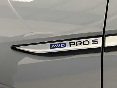 Used 2022 Volkswagen ID.4 Pro S image 35