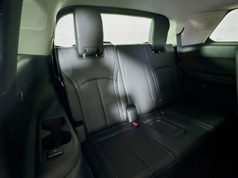 Certified 2026 INFINITI QX60 Luxe w/ Family Package image 36