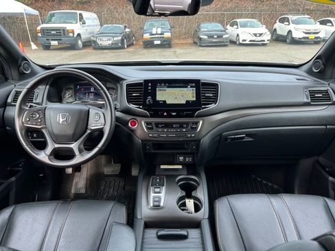 Used 2022 Honda Passport TrailSport image 13